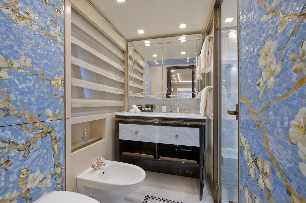SCORPION - photo 29 yacht charter Monaco