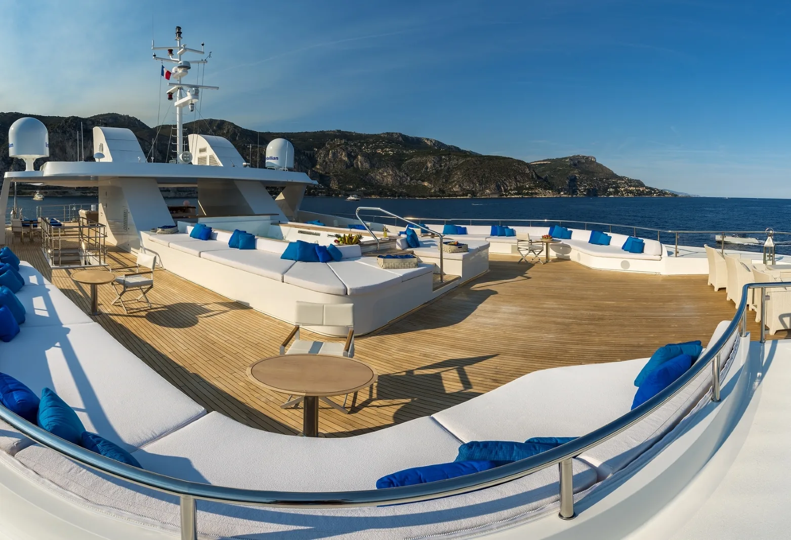 SERENITY - photo 5 yacht charter Monaco