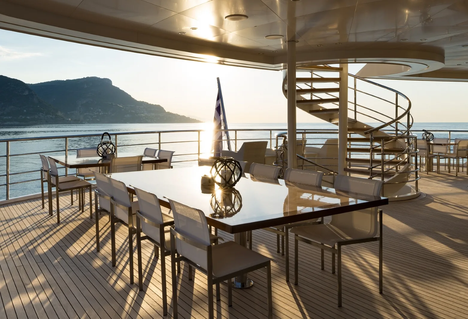 SERENITY - photo 7 yacht charter Monaco