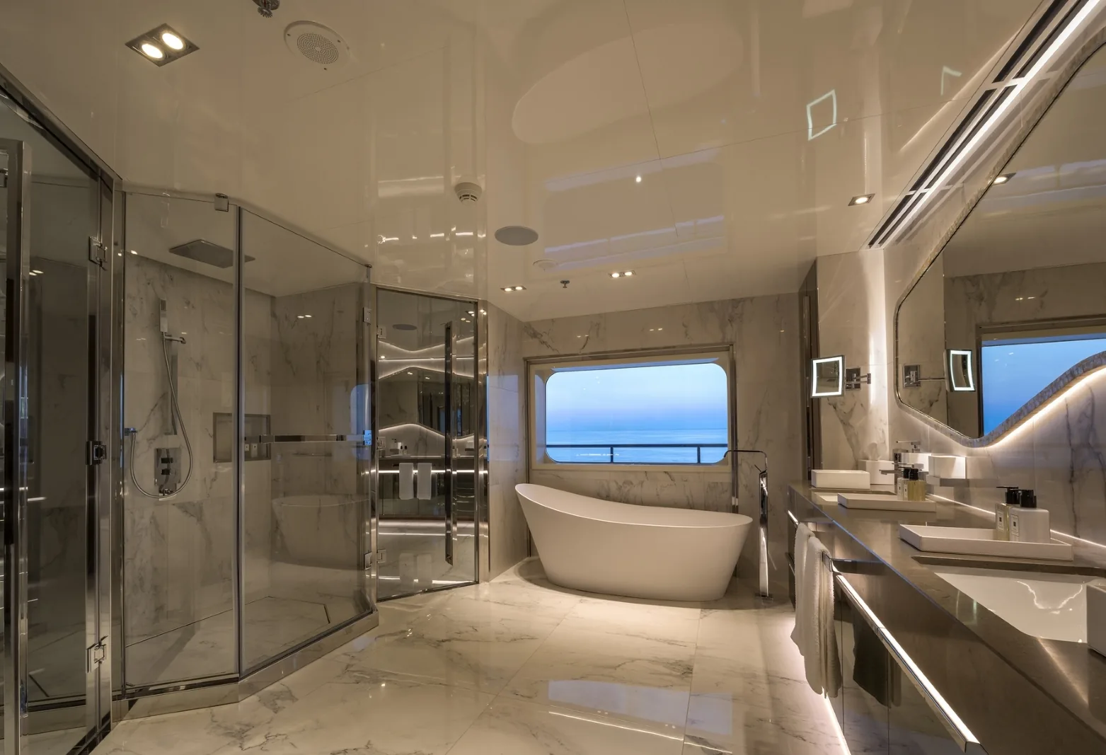 SERENITY - photo 26 yacht charter Monaco