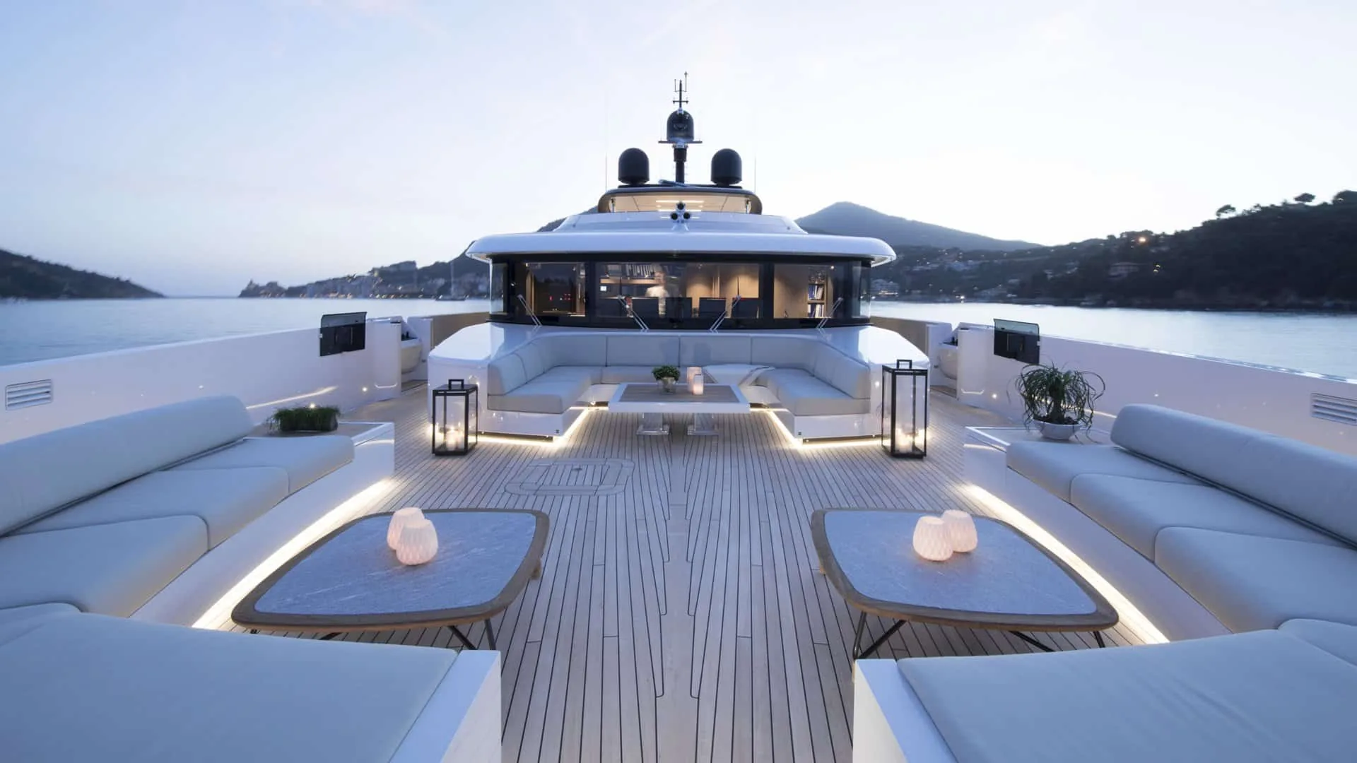SEVEN SINS - photo 5 yacht charter Monaco