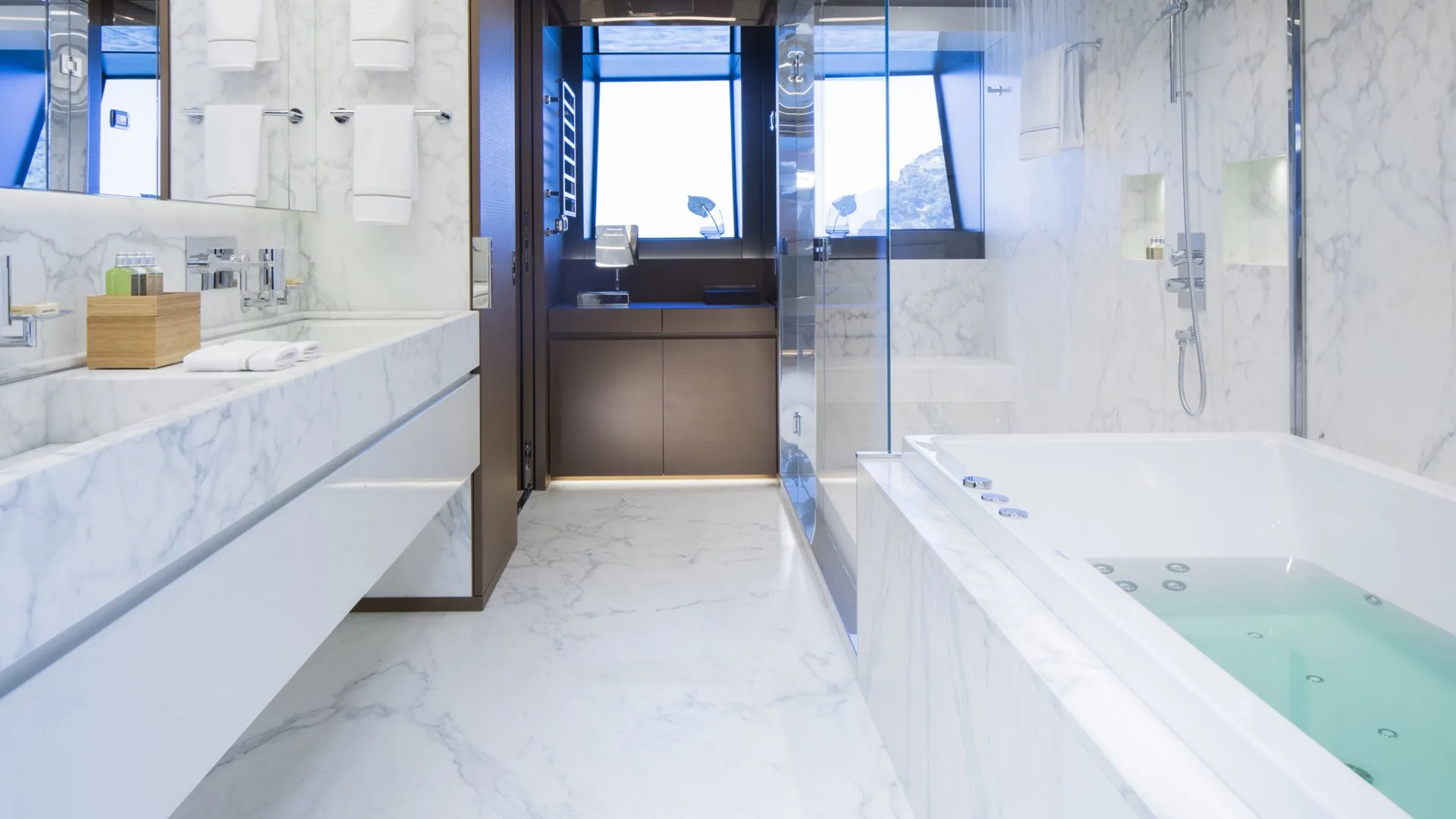 SEVEN SINS - photo 14 yacht charter Monaco