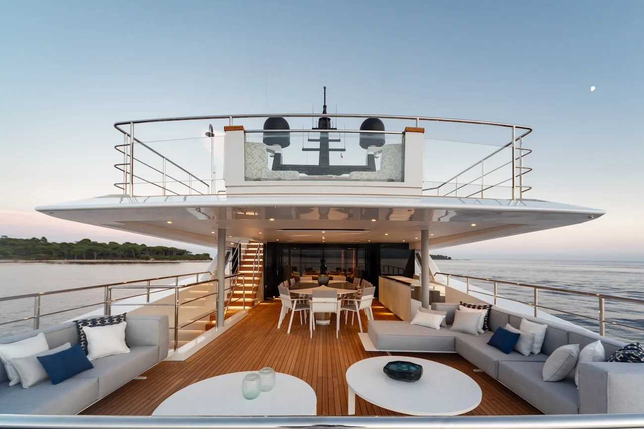 SILVER FOX - photo 12 yacht charter Monaco