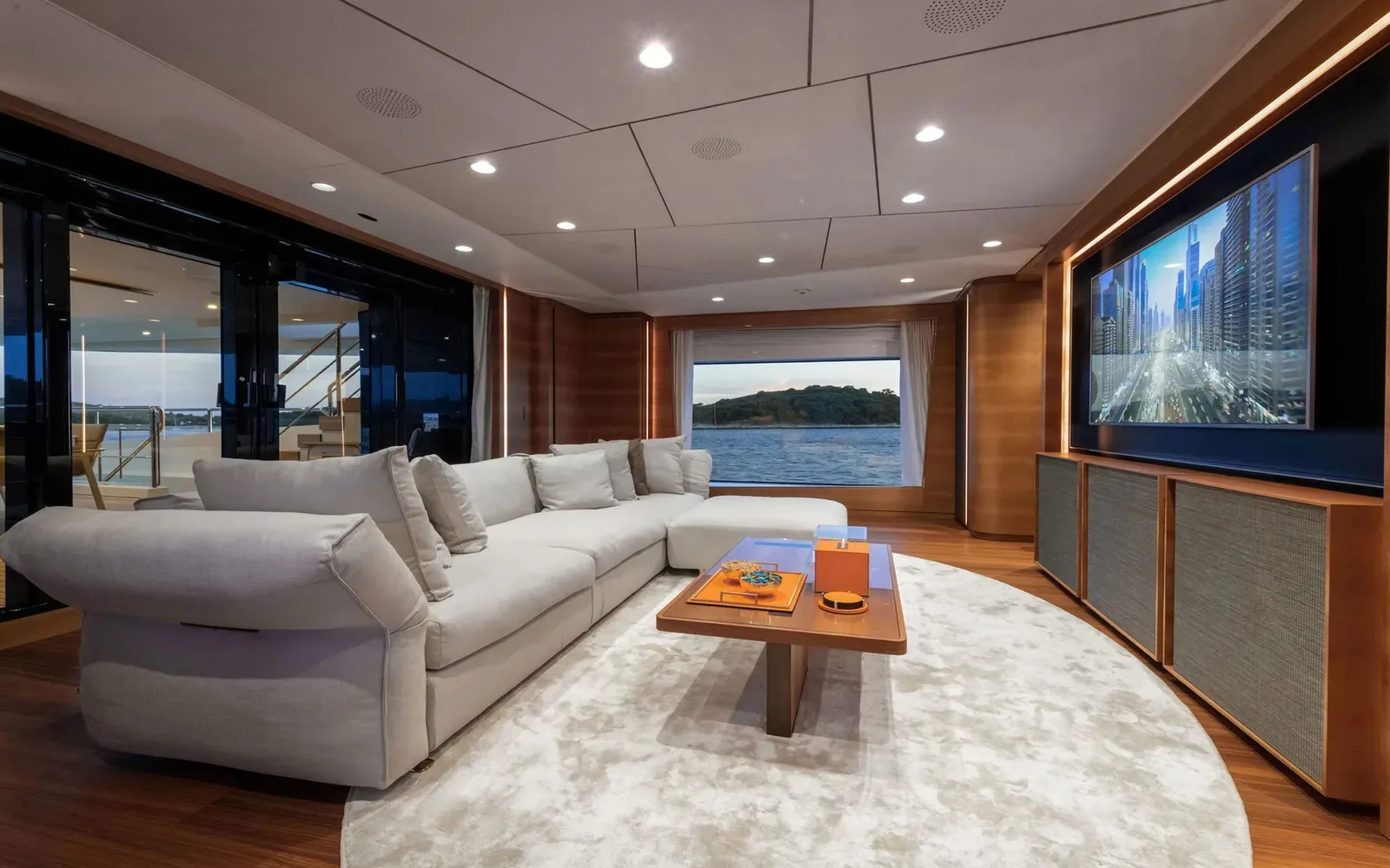 SILVER FOX - photo 21 yacht charter Monaco