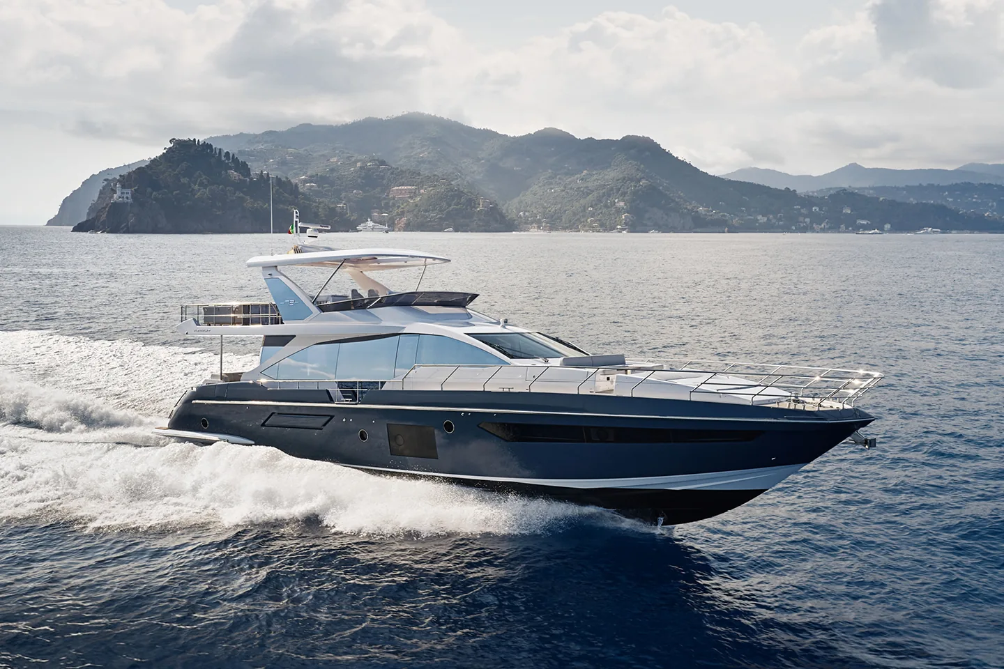 SOLSTICE - photo 2 yacht charter Monaco