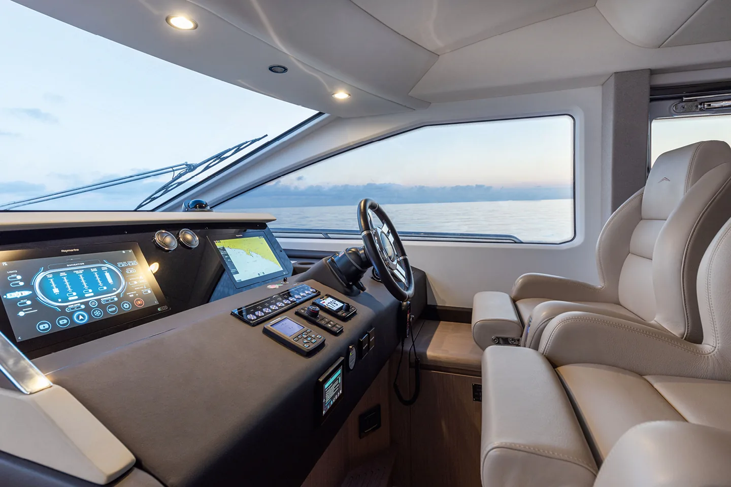 SOLSTICE - photo 25 yacht charter Monaco