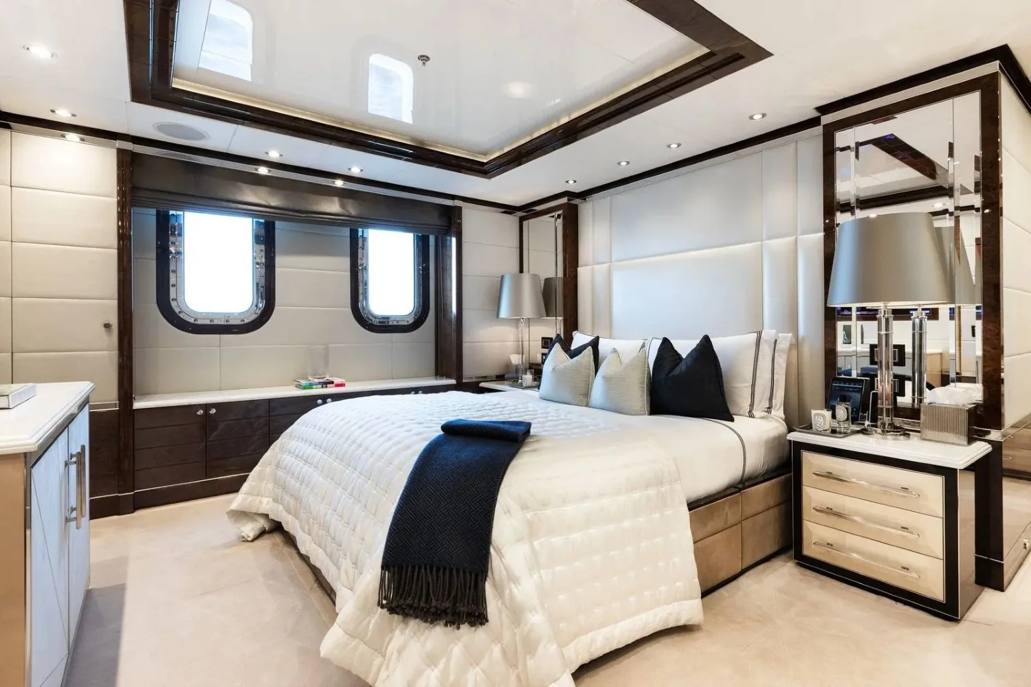 SOUNDWAVE - photo 7 yacht charter Monaco