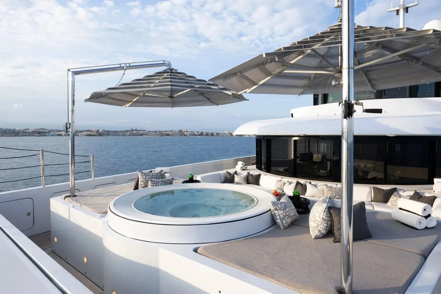 SOUNDWAVE - photo 25 yacht charter Monaco