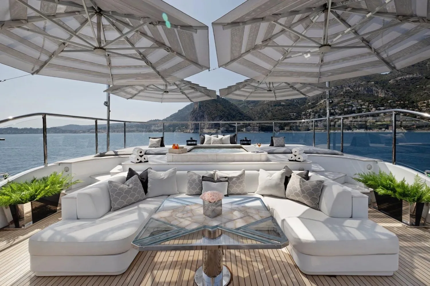 SOUNDWAVE - photo 30 yacht charter Monaco