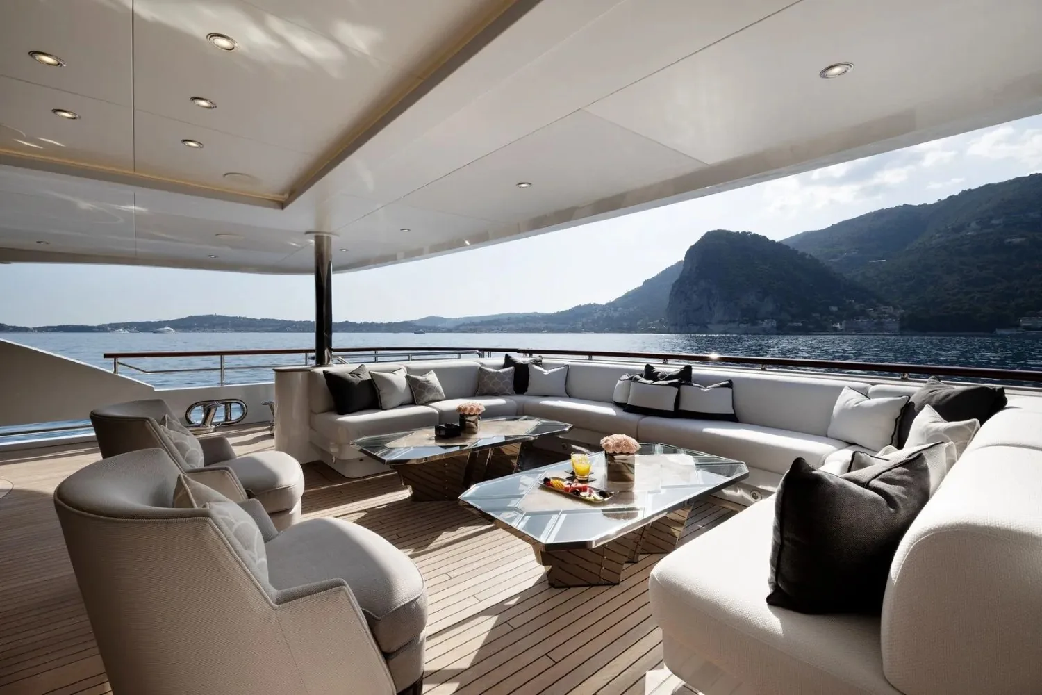 SOUNDWAVE - photo 32 yacht charter Monaco