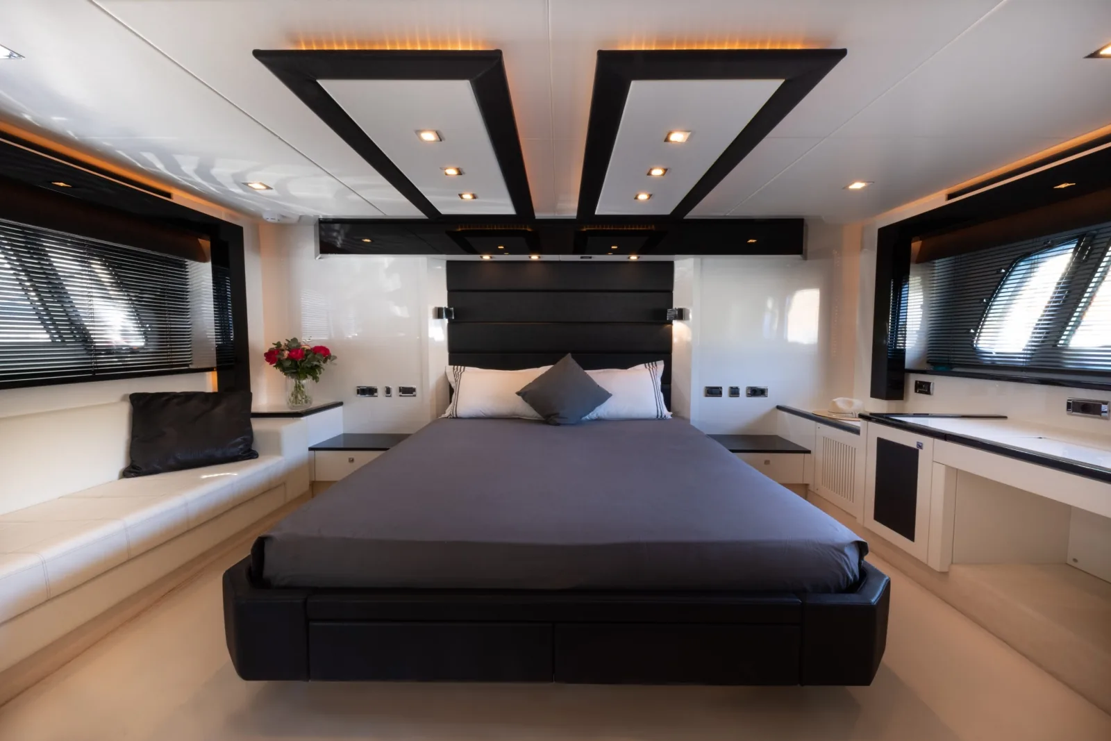 STAR OF SEVEN SEAS - photo 14 yacht charter Monaco