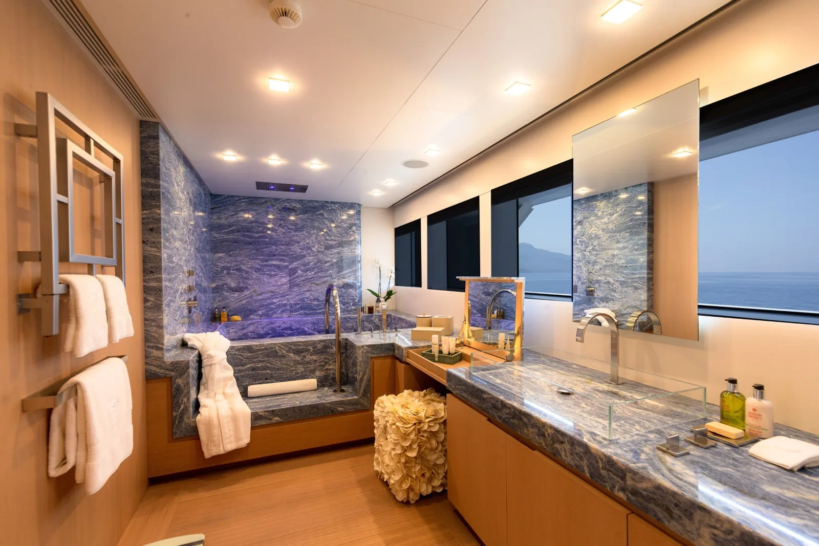 STELLA MARIS - photo 18 yacht charter Monaco