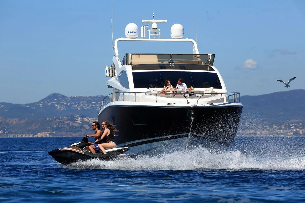 SUMMER BREEZE - photo 7 yacht charter Monaco