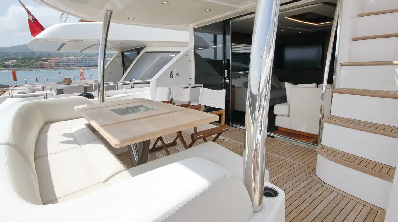 SUNSEEKER 75 - photo 6 yacht charter Monaco