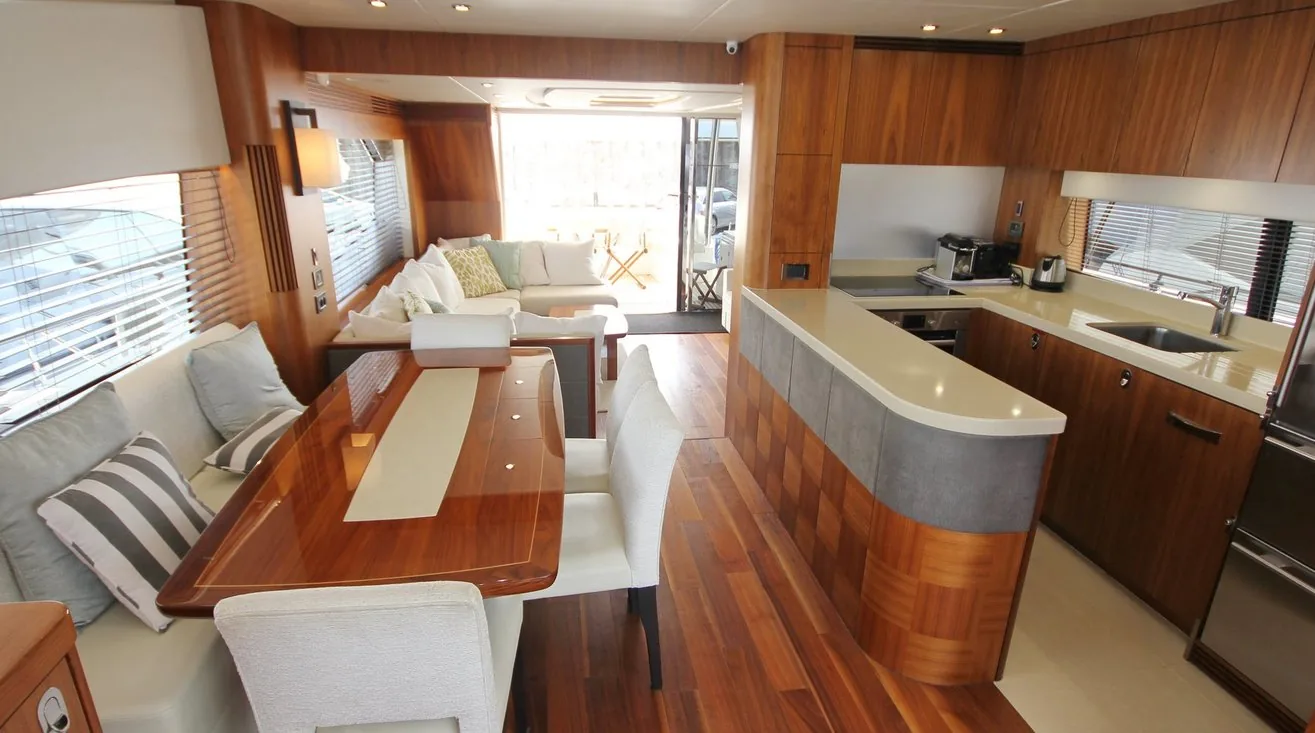 SUNSEEKER 75 - photo 10 yacht charter Monaco