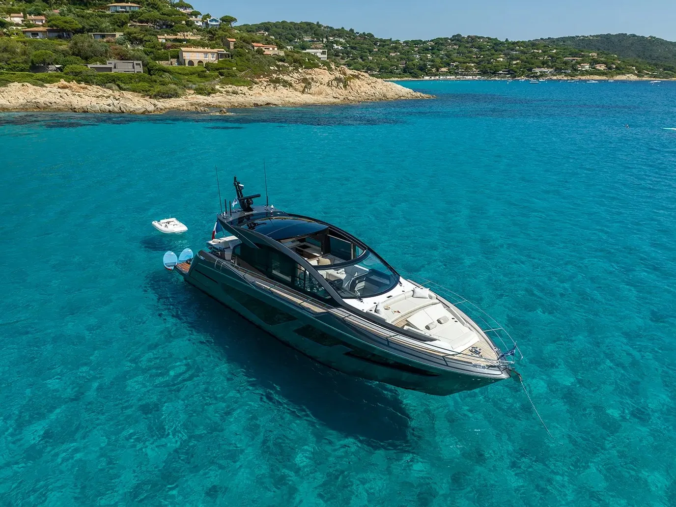SUNSEEKER PREDATOR 65 - photo 3 yacht charter Monaco