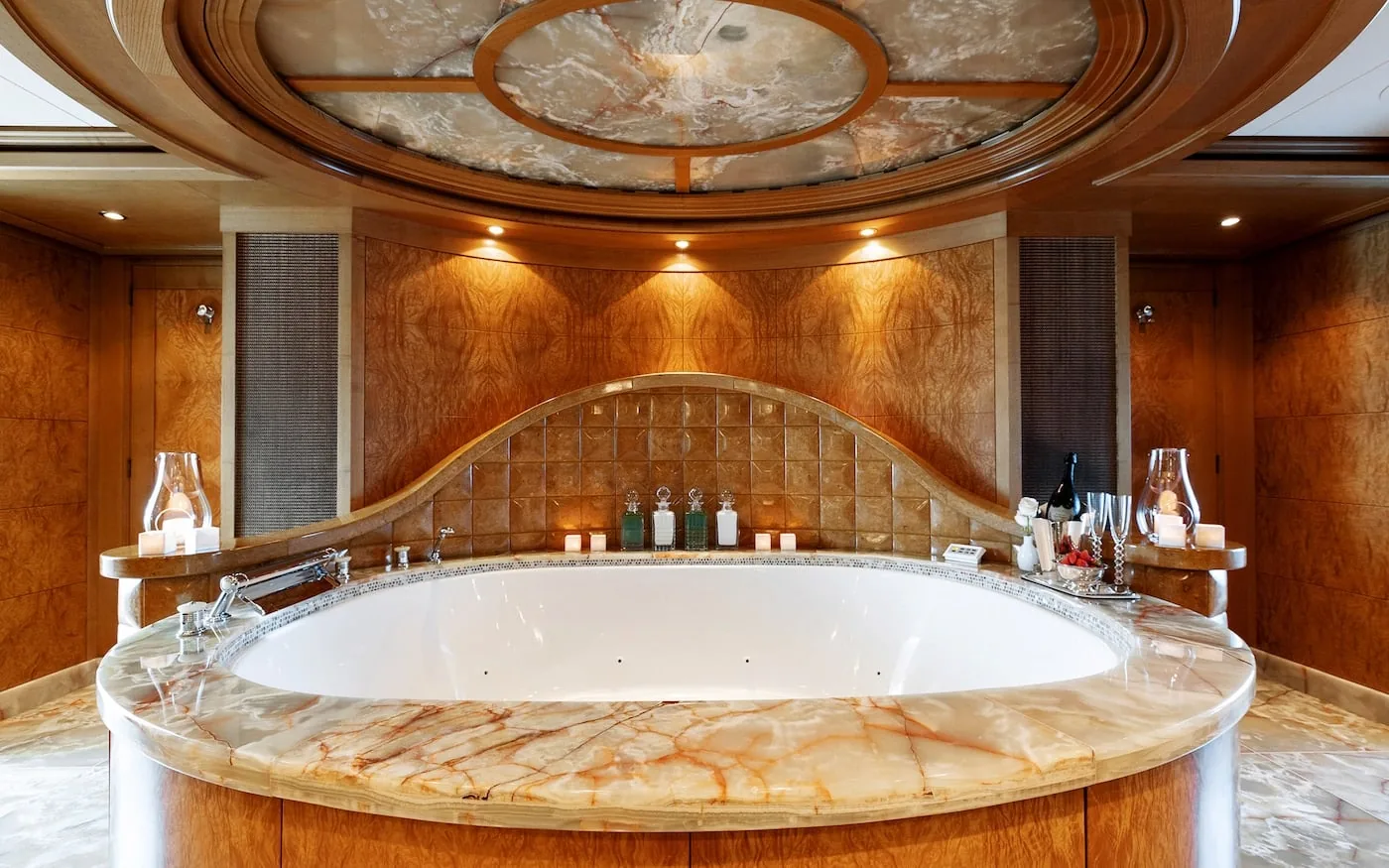TREEHOUSE - photo 29 yacht charter Monaco