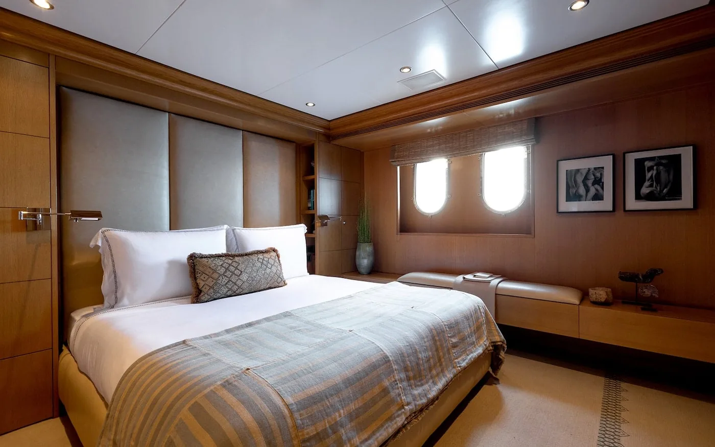 TREEHOUSE - photo 33 yacht charter Monaco
