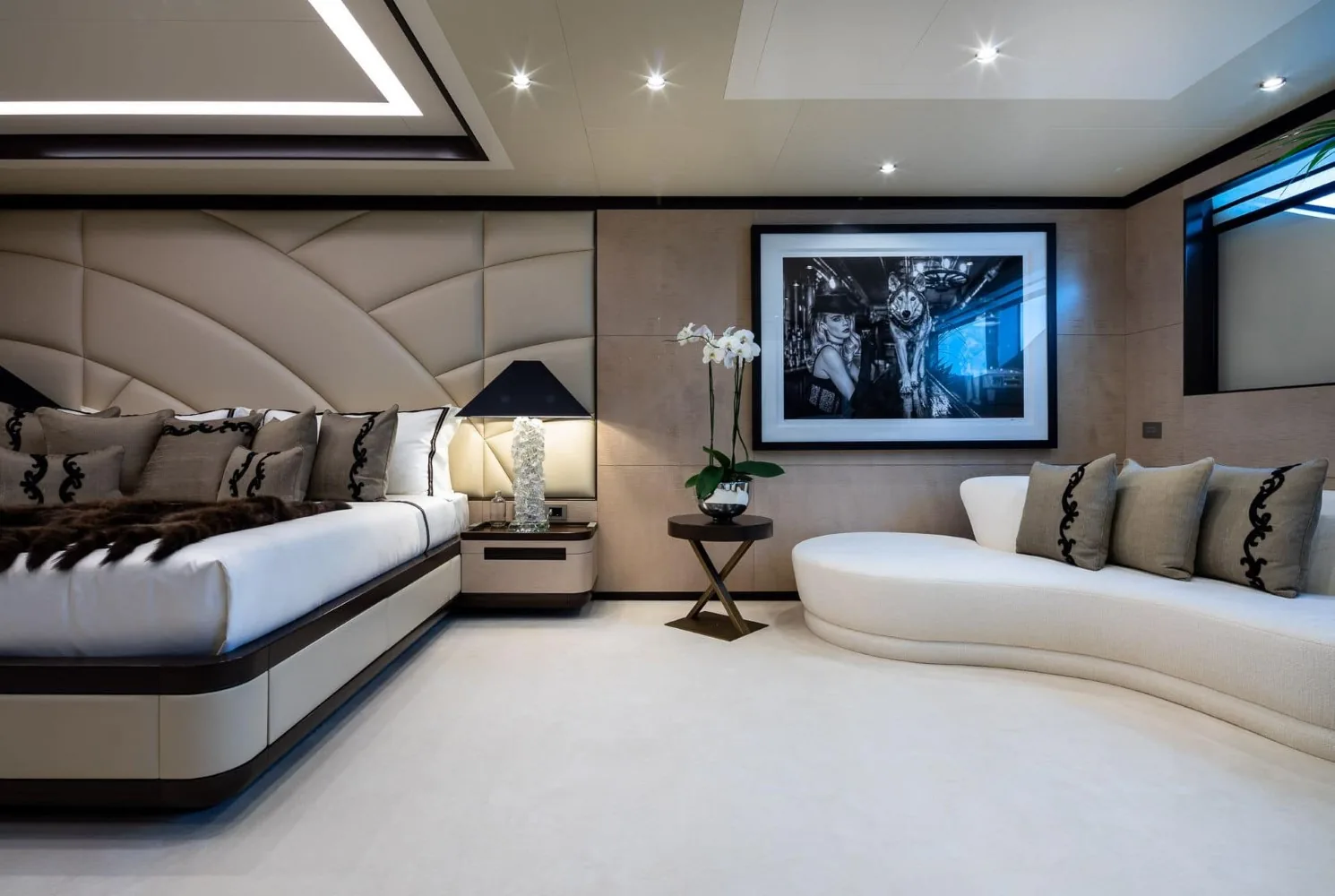 TRIUMPH - photo 30 yacht charter Monaco