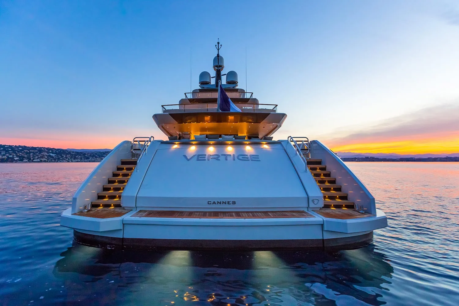 VERTIGE - photo 11 yacht charter Monaco