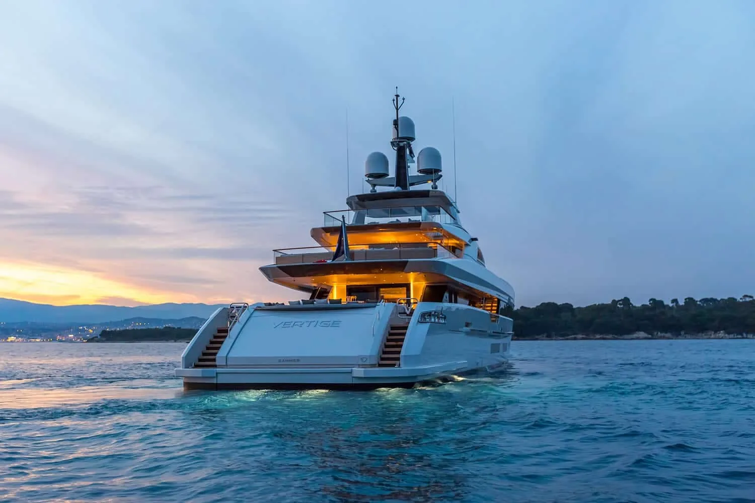 VERTIGE - photo 12 yacht charter Monaco