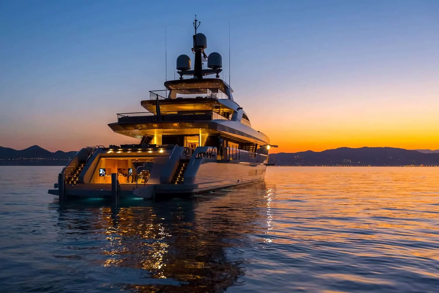 VERTIGE - photo 14 yacht charter Monaco