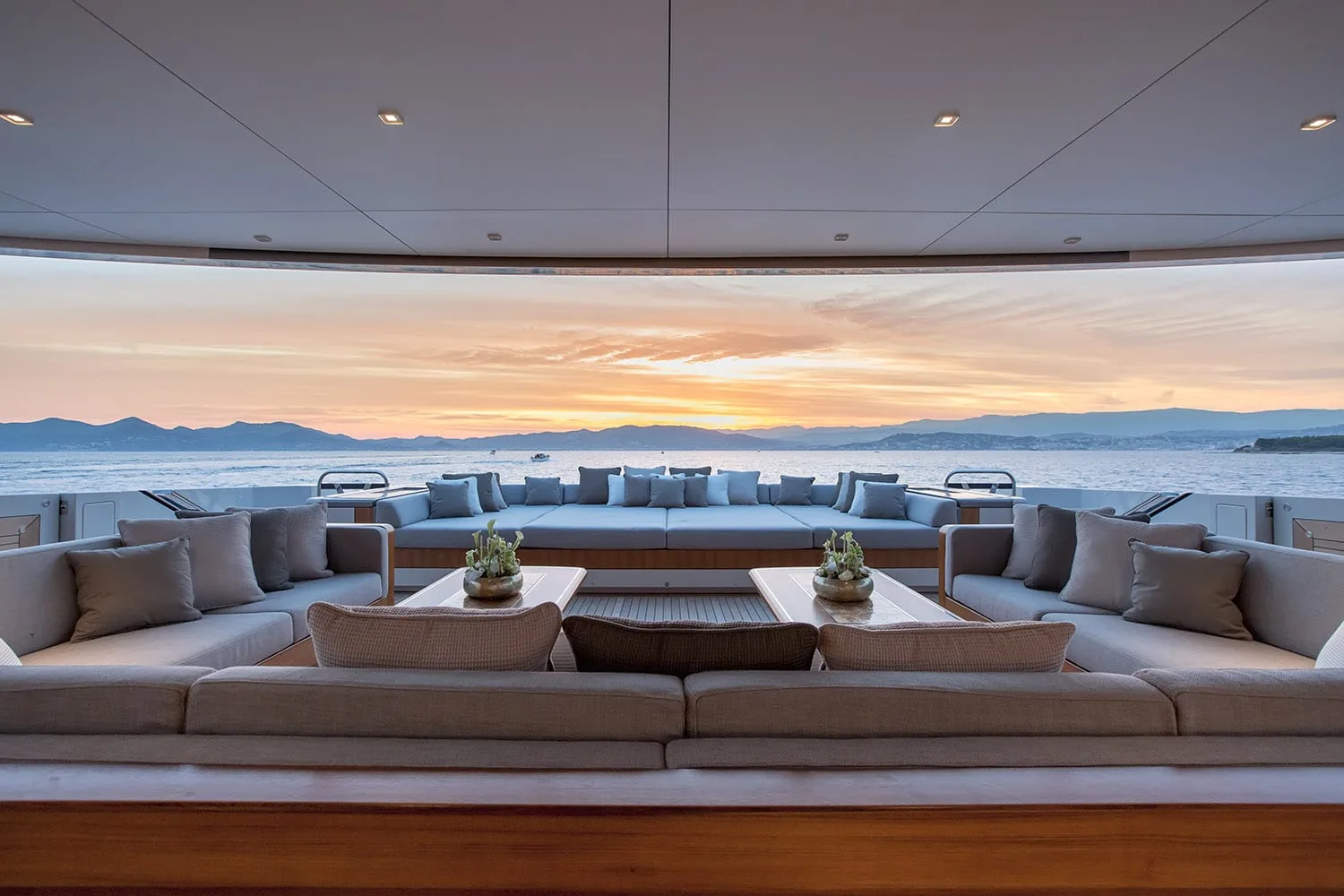 VERTIGE - photo 24 yacht charter Monaco