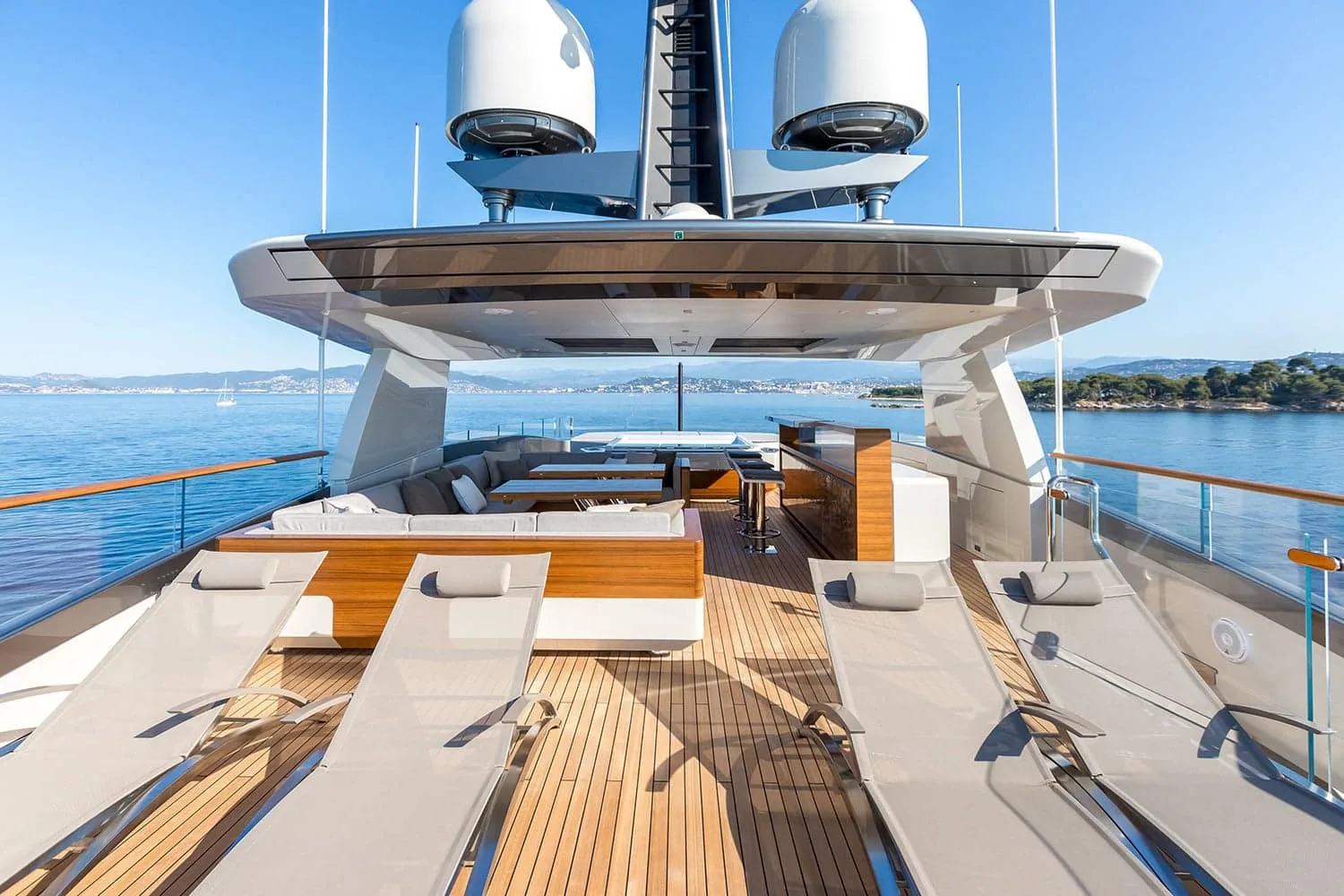 VERTIGE - photo 25 yacht charter Monaco